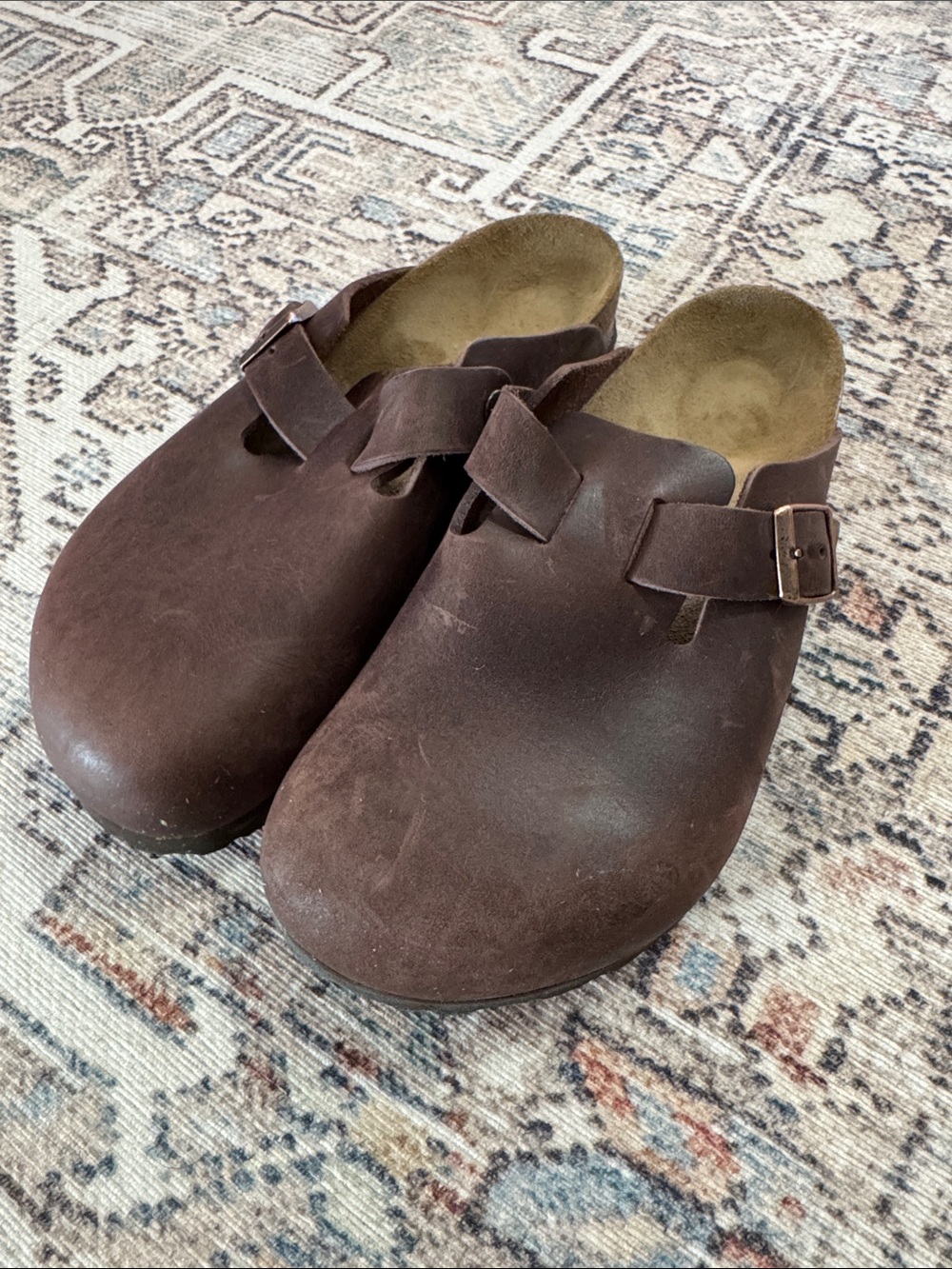 Birkenstock Boston Clog in Like New Condition